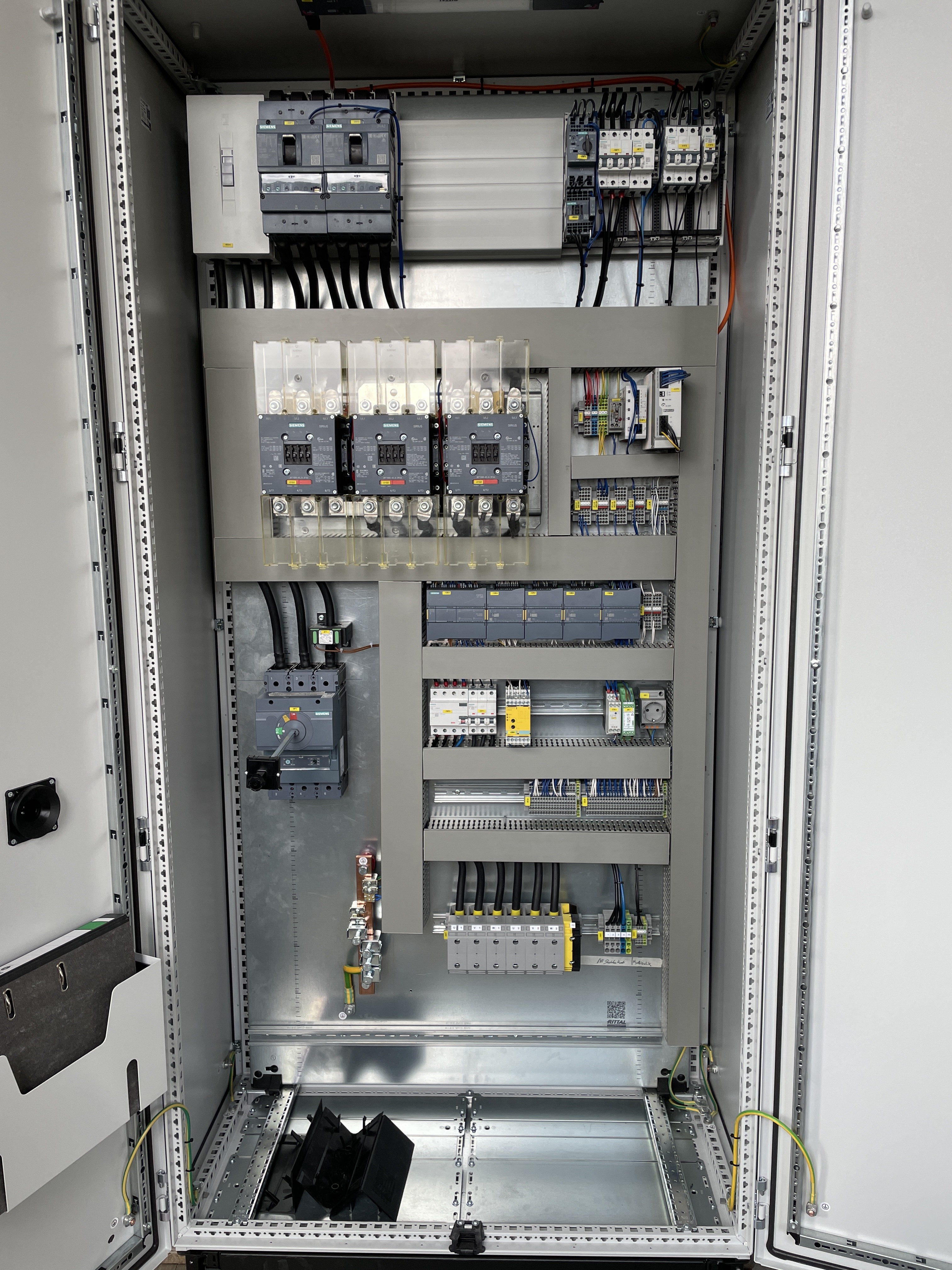 Schaltschrankbau für Industrieautomation